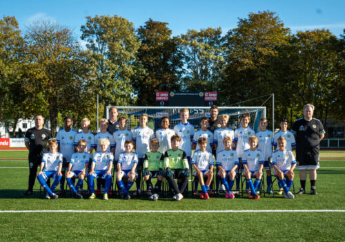 U13
